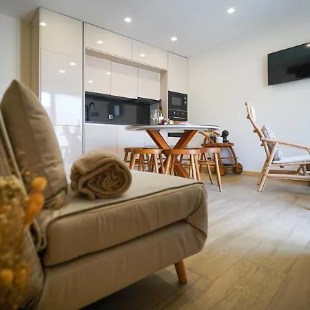 Casas Da Assureira * Castro Laboreiro