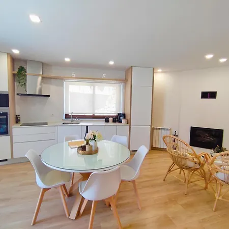 Casas Da Assureira * קסטרו לבוריירו
