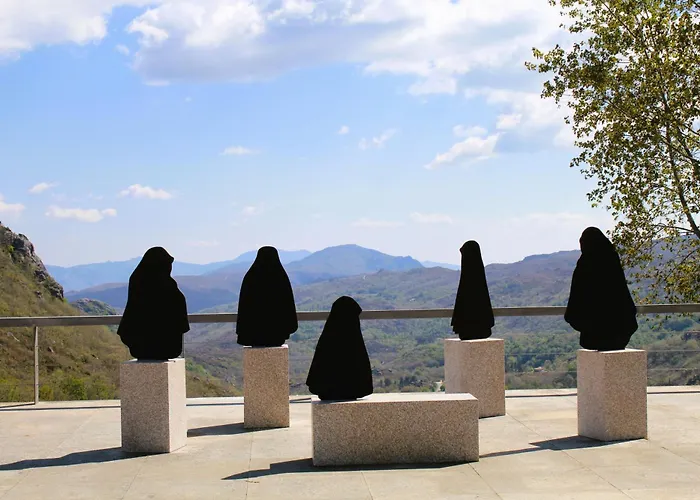 Casas Da Assureira * Castro Laboreiro