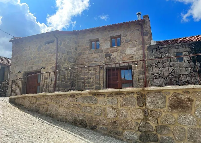 Casas Da Assureira Castro Laboreiro