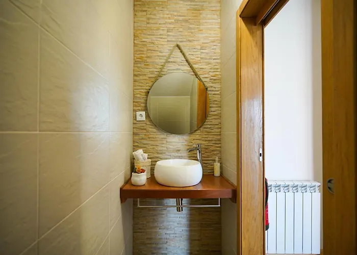 Casas Da Assureira * Castro Laboreiro